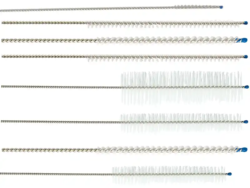 Kit de cepillos para diámetros pequeños — limpieza de cánulas finas, agujas y lúmenes estrechos de instrumental canulado